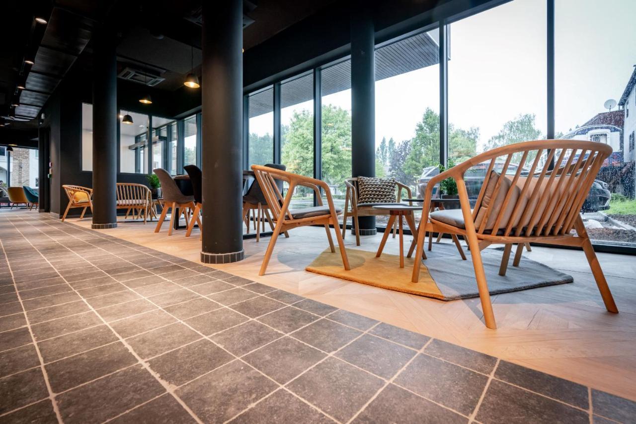 Ibis Budget Valenciennes Petite Forêt מראה חיצוני תמונה